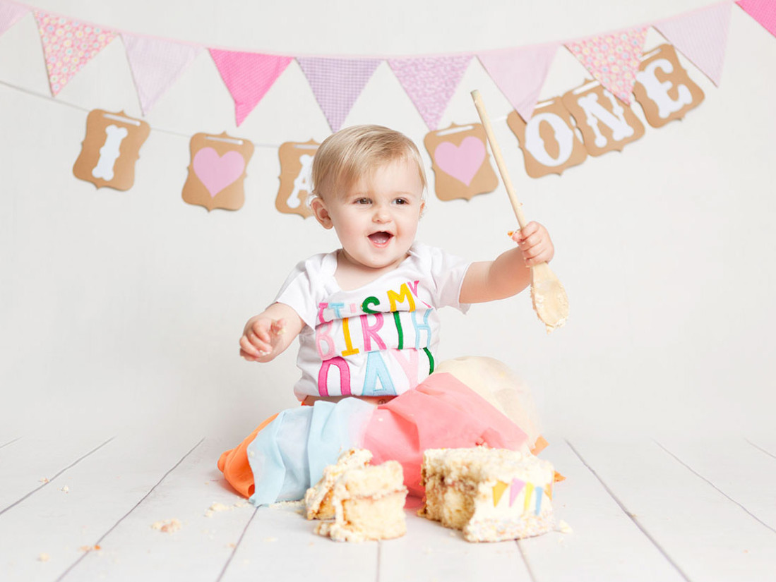 A Fun First Birthday Cake